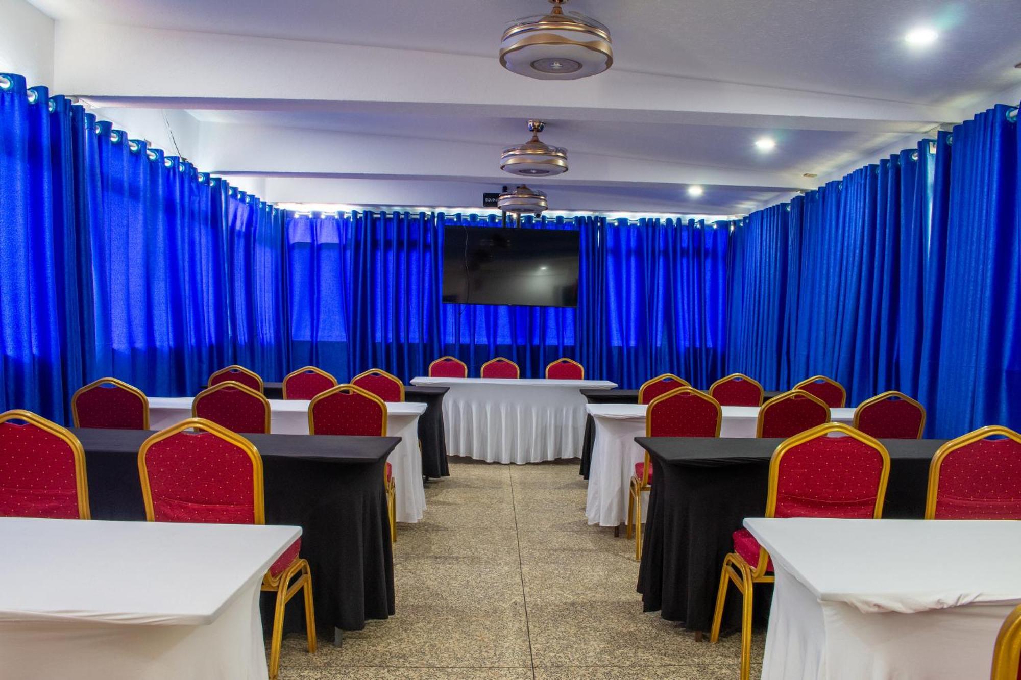Equine Hotel Ruiru 외부 사진
